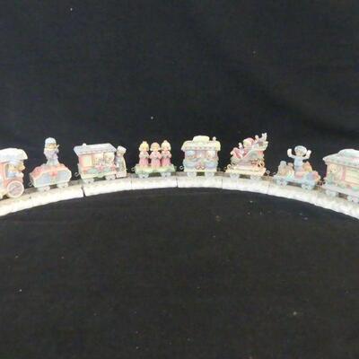 8 Vintage Precious Moments Train Set Porcelain Figures #09 21309