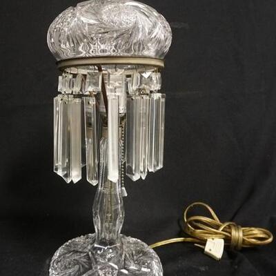 1040	SMALL CUT GLASS PARLOR LAMP W/MUSHROOM SHADE, 13 1/2 IN HIGH
