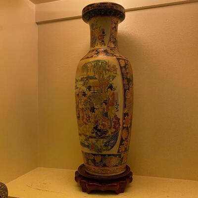 Tall pair oriental vases