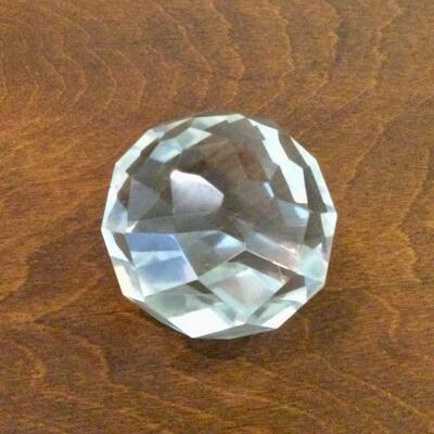 Faceted crystal paperwieght