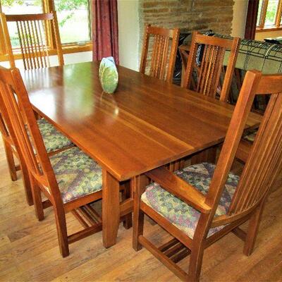 Kincaid mission dining table & 6 chairs