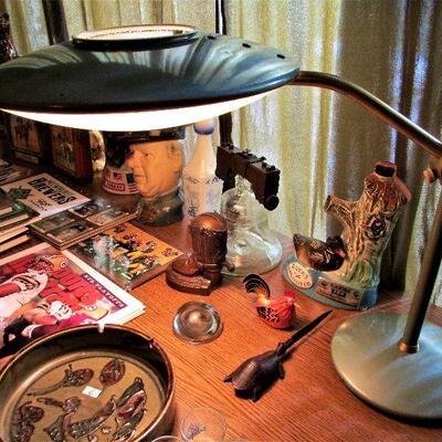 Vintage Dazor saucer lamp