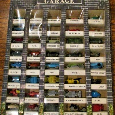 Rare Marx Toys 40 car garage