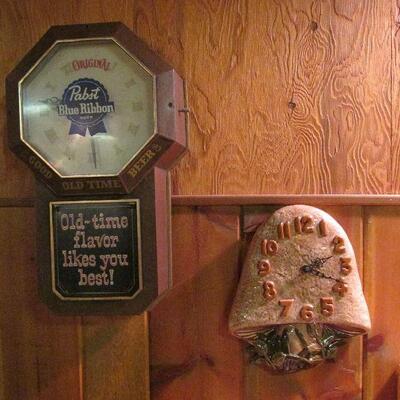 Pabst wall clock