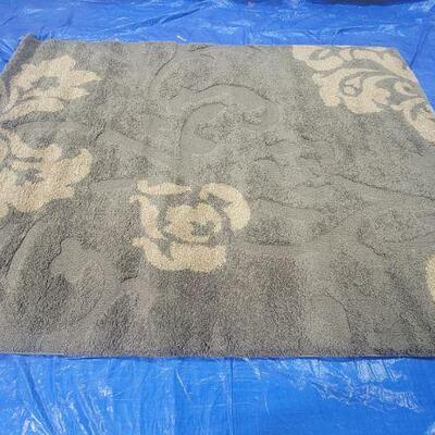 Rug 22
8 x 10 taupe shag with floral detail
$280