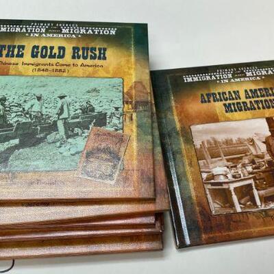 https://www.ebay.com/itm/125045054571	HS8015 Home School Book Lot (8) - Primary Sources Immigration and Migration in America - PowerKids...