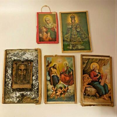 https://www.ebay.com/itm/125040133619	TU1008 LOT OF RELIGIOUS ICON PICTURES UNDER GLASS 		Auction
