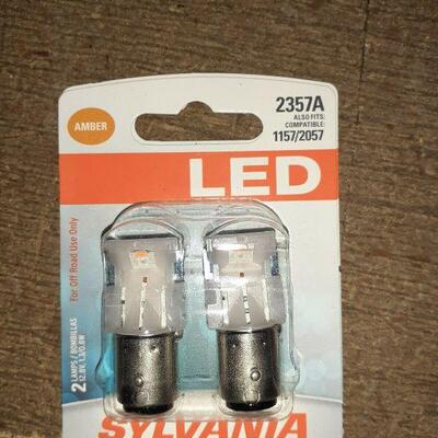 https://www.ebay.com/itm/124538965586	LY8082: Sylvania LED 2357A 1157/2057 Amber Orange Two Bulbs Rear Turn Signal 2 L		BIN	 $13.99 
