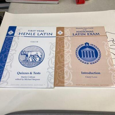 https://www.ebay.com/itm/125043042577	HS8027 Henle Latin Quiz Pack Unit 1-2 ISBN 9781615381401, Memoria Press Guide to the National Latin...