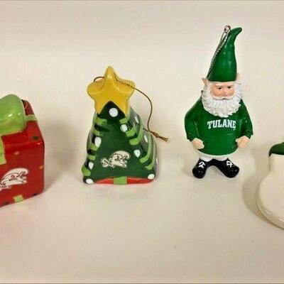 https://www.ebay.com/itm/125060374929	TU1023 LOT OF 4 NEW ORLEANS COLLEGE TULANE CERAMIC ORNAMENTS		 BIN 	 $24.99 
