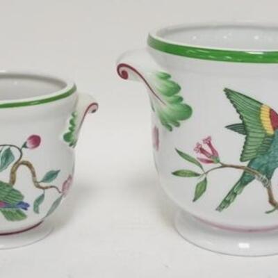 1006	2 LYNN CHASE *PARROTS OF PARADISE* CACHE POTS, TALLEST IS 7 1/4 IN
