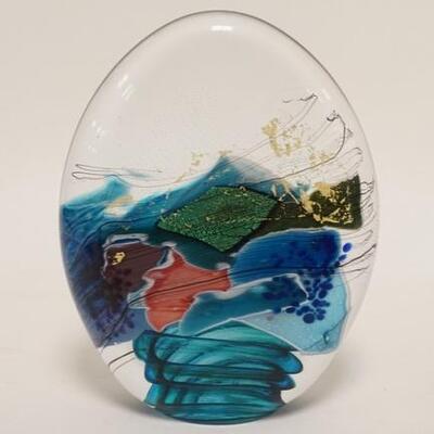 1096	LARGE MODERN ART GLASS PAPERWEIGHT, HAND NUMBERED WF574029, 4 3/4 IN WIDE X 6 1/4 IN HIGH
