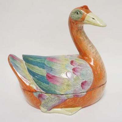 1032	LARGE COLORFUL COVERED DUCK DISH, 14 1/2 IN HIGH X 16 IN LONG
