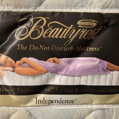 Queen Size â€¢ Beautyrest â€¢ Mattress, Box Springs (mismatched), & Frame â€¢ 90.00