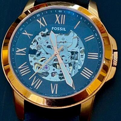 Fossil wrist watch