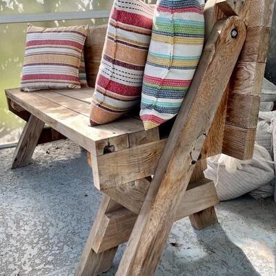 Wooden bench that converts to a picnic table