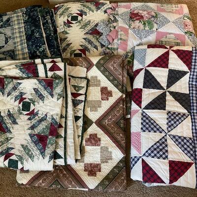 Lot of Blankets / Quilts