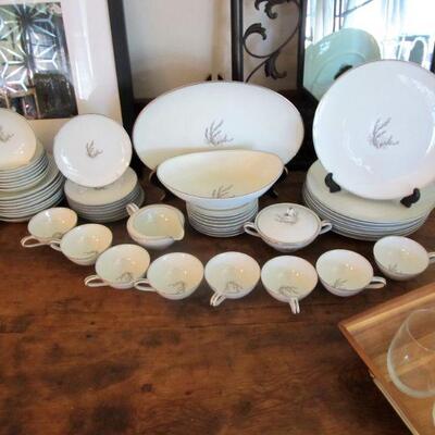 53pc. Noritake fine porcelain vintage china - "Candice"