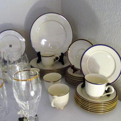 38pc - LENOX fine porcelain china set, "Urban Twilight"