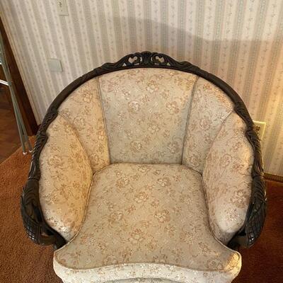 Barrel back chair 