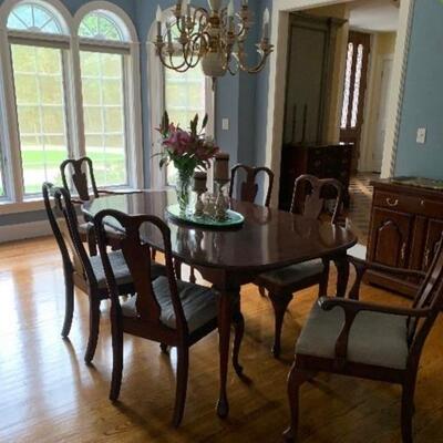 Dining Table with apron and 6 Chairs - buy now in time for Thanksgiving!