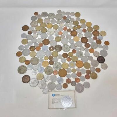 #1570 â€¢ Assortment of Foreign Currency