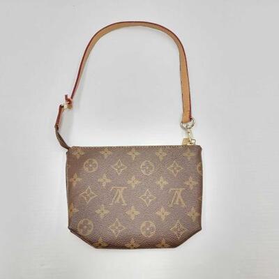 #1918 â€¢ Small Louis Vuitton Bag - Non Authenticated