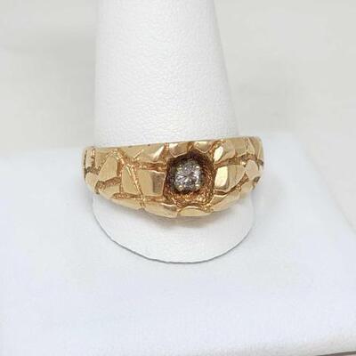 #794 â€¢ 14k Gold Ring with Diamond, 7.7g size 13.5 approx.