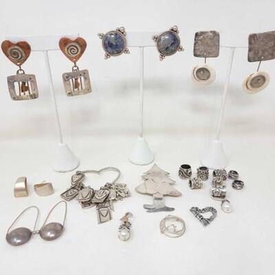 #980 â€¢ Assortment of Sterling Silver Earrings, Pendants and Pins, 151.2g