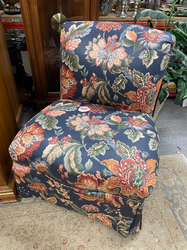 Cait’s Mokena Warehouse Estate Sale