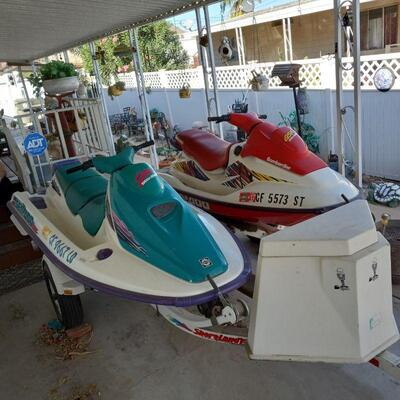2 seadoos see description for info text 626 676 4202