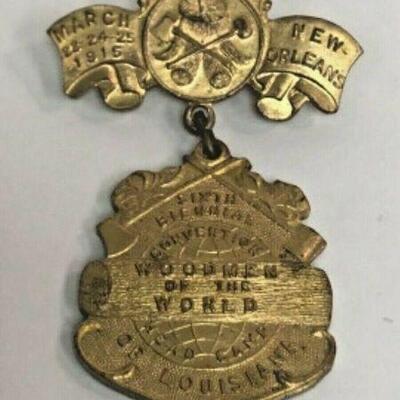 https://www.ebay.com/itm/115068650095	LAN0430 WOODMEN OF THE WORLD 1915 CONVENTION BADGE - PIN		 BIN 	 $19.99 
