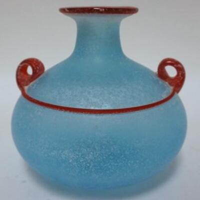 1084	TURQUOISE BLOWN GLASS VASE W/APPLIED RED RIM, THREAD & HANDLES, GROUND PONTIL, 6 1/4 IN HIGH
