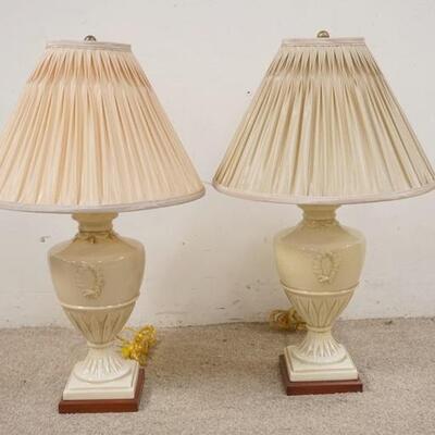 1249	PAIR OF URN FORM LAMPS ON WOODEN BASES
