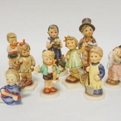 1310	16 HUMMEL FIGURES, TALLEST IS 5 1/2 IN
