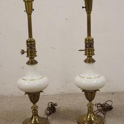 1256	PAIR OF PORCELAIN & BRASS LAMPS 29 3/4 IN H 

