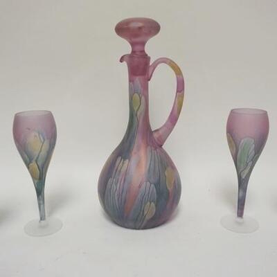 1099	COLOR STAINED REUVEN GLASS DECANTER & 4 STEMS, DECANTER IS 13 1/4 IN HIGH
