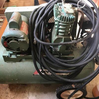Speedaire Air Compressor by Dayton