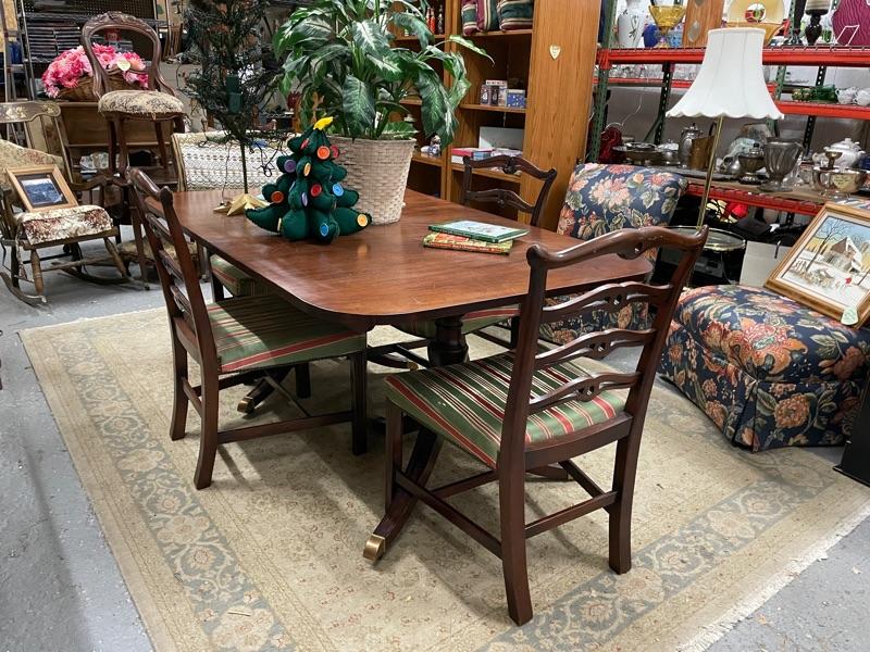 Cait's Mokena Warehouse Estate Sale