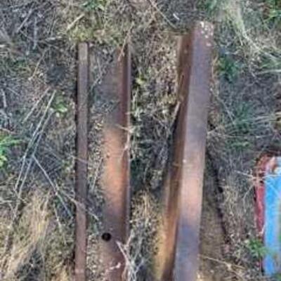 #2053 • 2 Pieces of Railroad Track:Approx 67.5