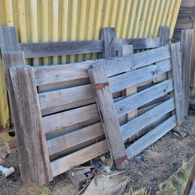 #3103 • Weathered Wood Gates And Fencing