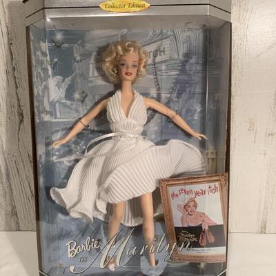 NIB Barbie as Marilyn The Seven Year Itch
Hollywood Legends Collector Edition
