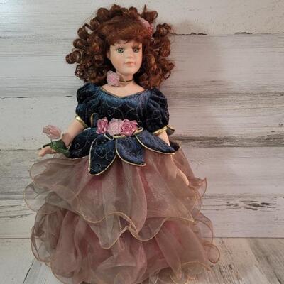 17inch DanDee Collector's Choice Porcelain Doll
