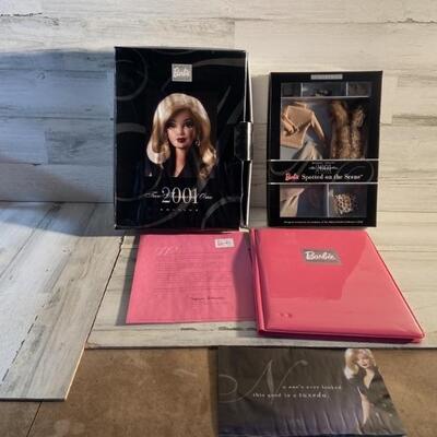 NIB Official Barbie Collectors Club 2001 Edition