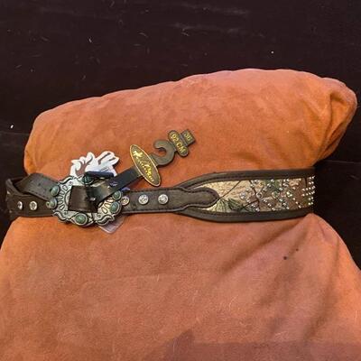 Montana West Ladies Western Style Belt w Buckle Size Medium is Brand New with Tags