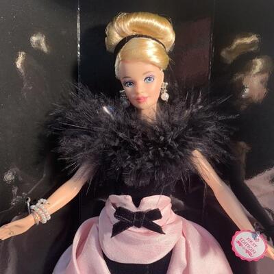NIB 1996 Grand Premier Barbie Collectorâ€™s Club