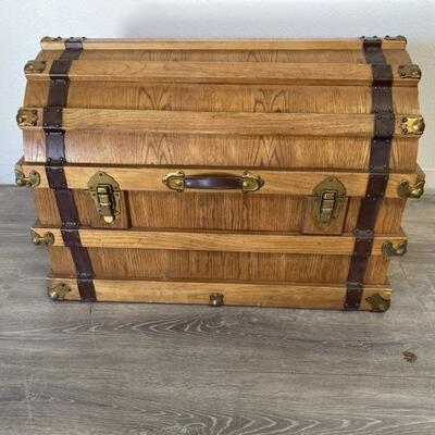 Nice Wooden Dome Top Trunk with Leather Straps