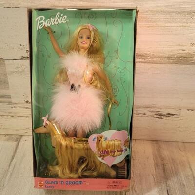 NIB 1999 Glam ' n Groom Barbie & Lacey
