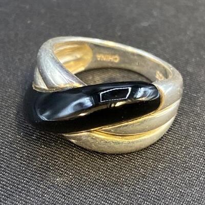 925 Silver & Onyx Ring, Size 6, Weighs 6.19 Grams