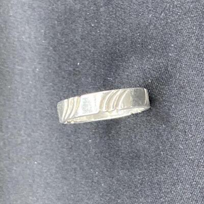 Sterling Silver Band, Size 7.5